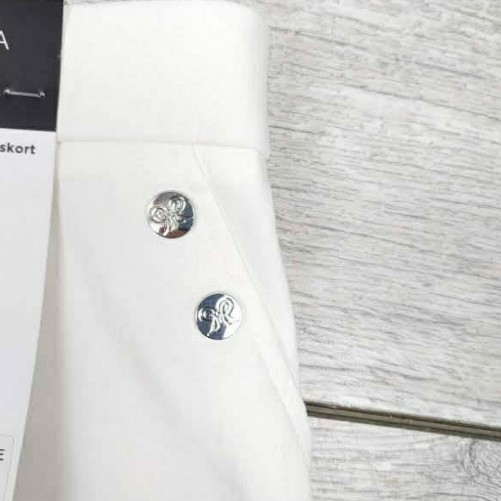 NWT Rafaella Comfort Womens M & L White Stretch Skort - Picture 3 of 6
